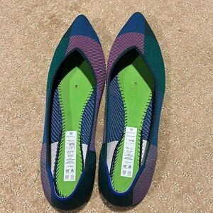 Rothy’s limited edition super cute Point color block pattern, size 10